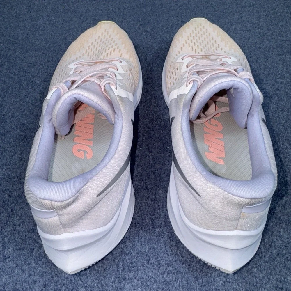 Nike Zoom Winflo 6 Running Shoes Sneakers Light Pink CK4475-600 Women's Size 8